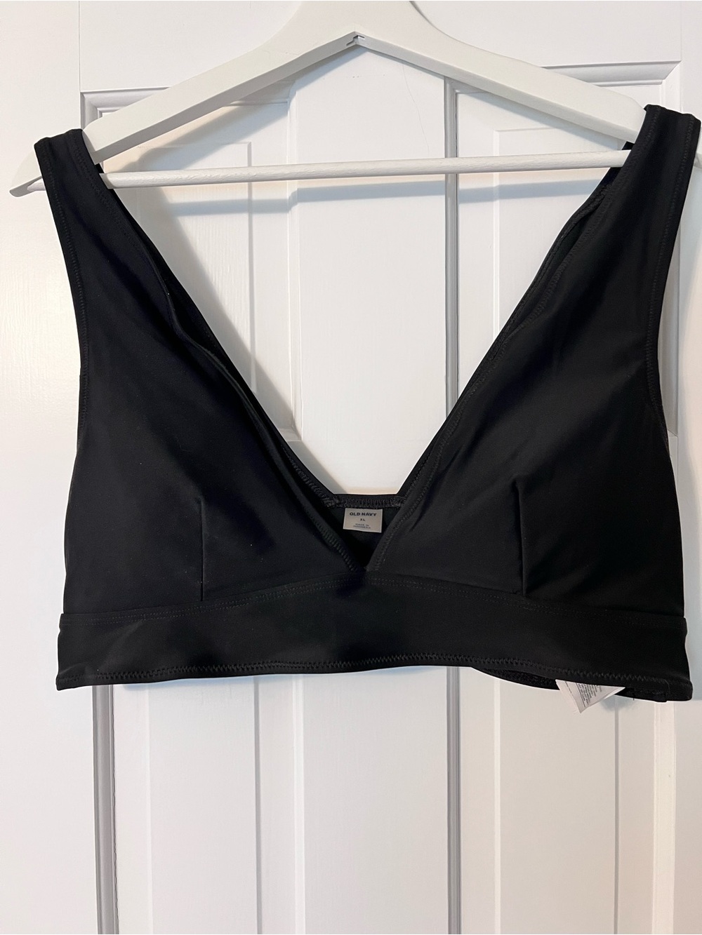 Old Navy Black V-Neck Swim Top Size XL